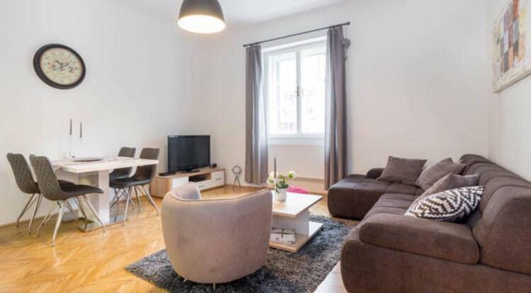 Apartment Iva Загреб Экстерьер фото